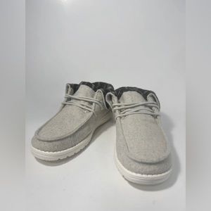 Size 8 - Women’s Hey Dude Britt Cream Cheetah Slip On Shoes 121770149 Men’s 6.5